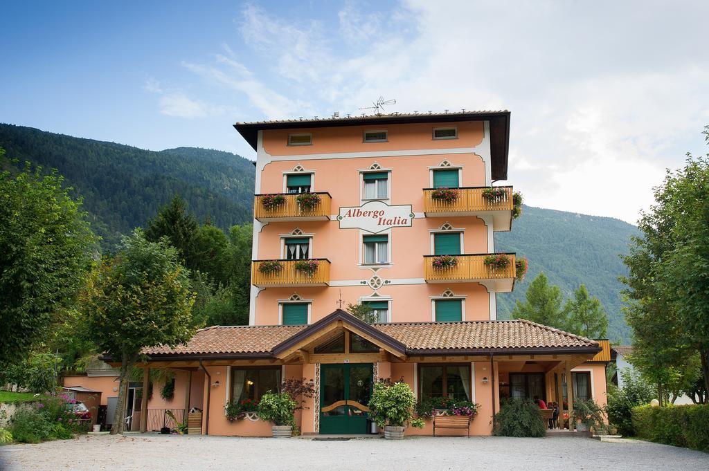 Albergo Italia Molveno Exterior photo